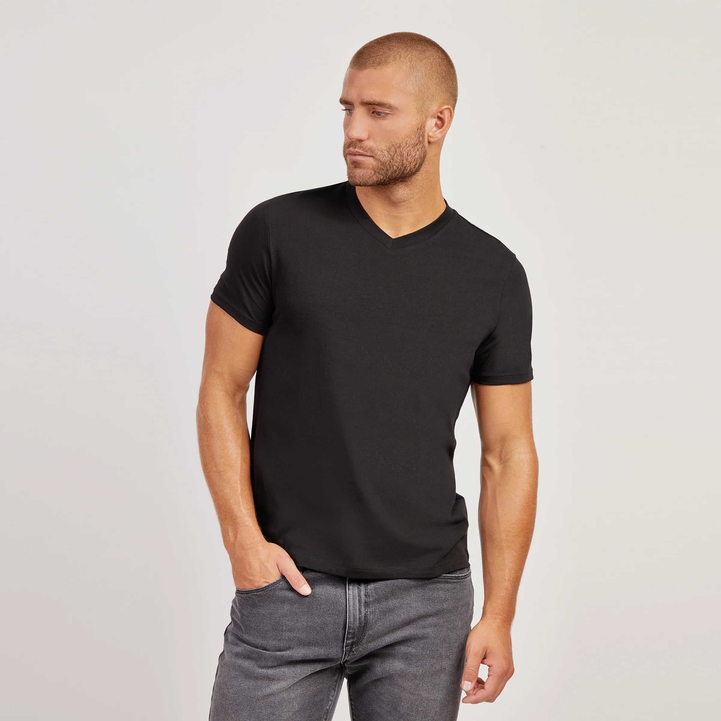 Classic V-Neck Driggs Tee
